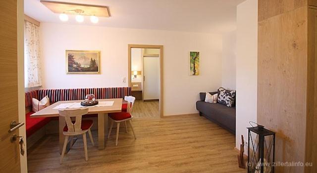 Apartment Schneeberger Штуммерберг Номер фото